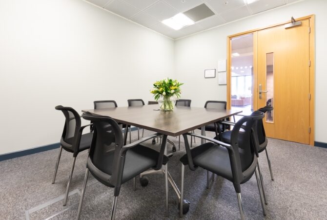 landmark aldgate petticoat meeting room