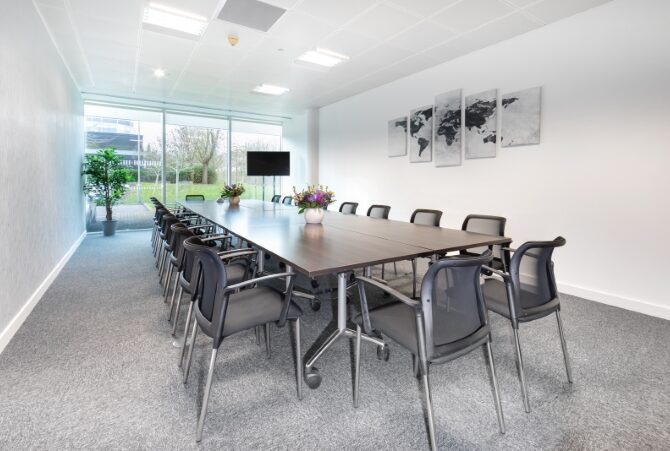 landmark reading burghfield large meeting room