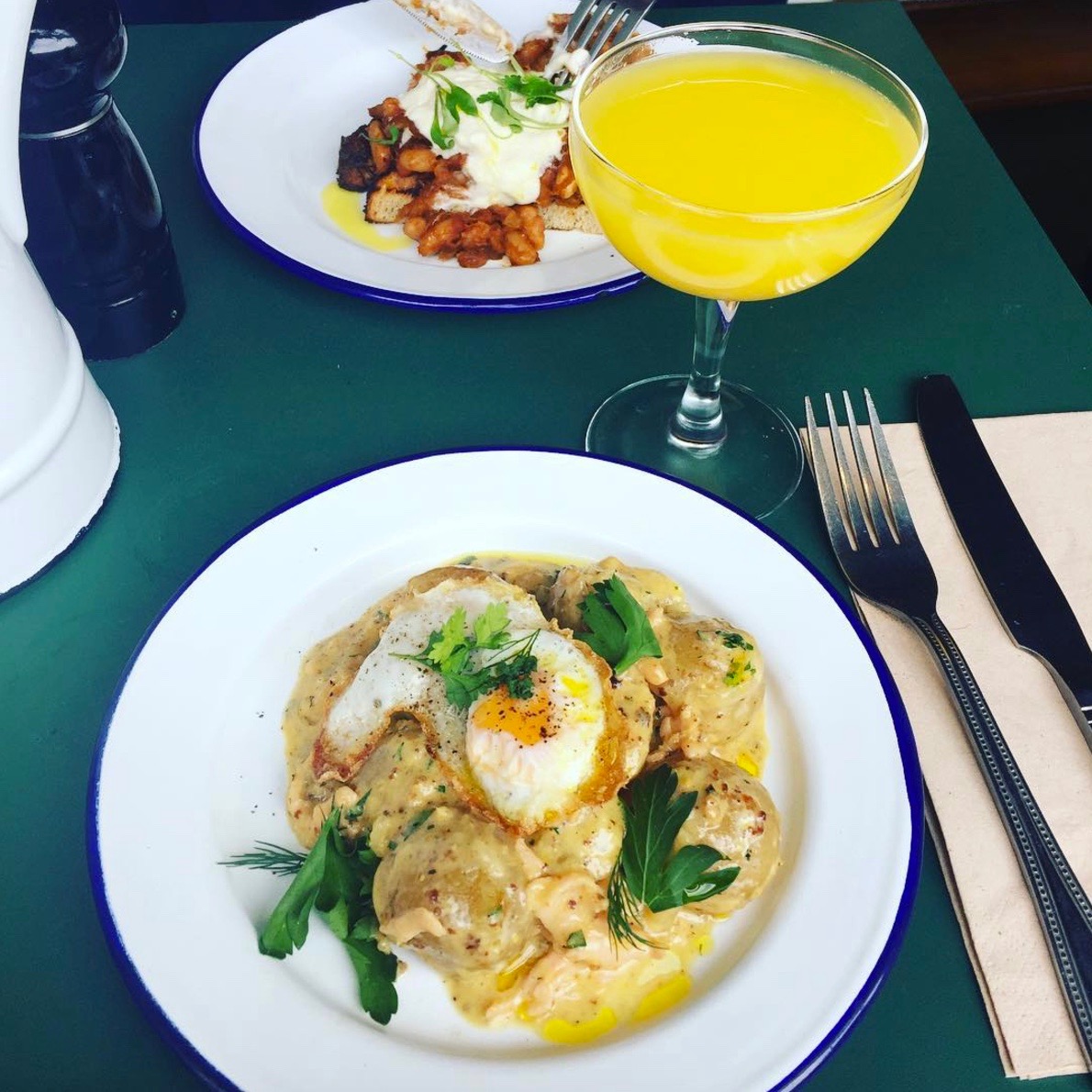 Rent office in Farringdon London On Giltspur Street Landmark