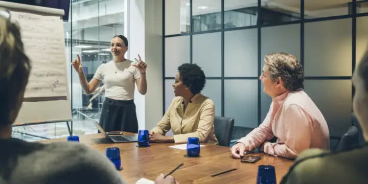1200x600 210728 Landmark Office Space Meeting Room S7 2397 Copy