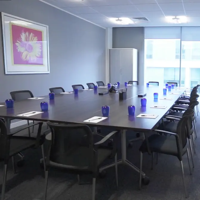 landmark milton keynes pinnacle silbury meeting room