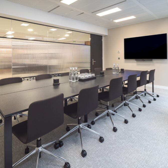 Bevis Marks Brushfield